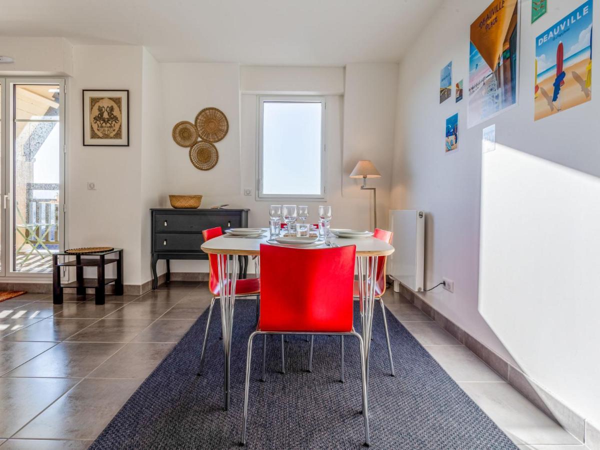 Apartment Les Arts-2 By Interhome Deauville Eksteriør bilde